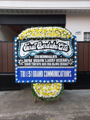 Papan Bunga Duka di Pakulonan